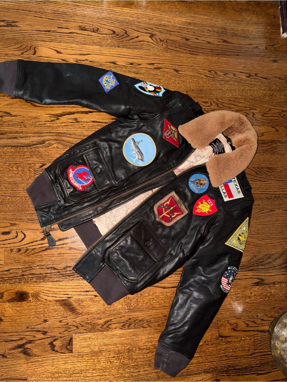 TOP GUN OFFICIAL SIGNATURE SERIES LEATHER JACKET 1.0WITH REMOVABLE MOUTON COLLAR